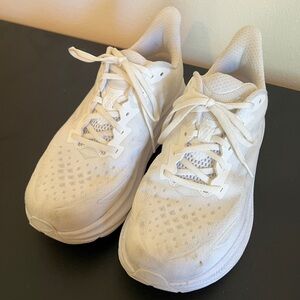 Women’s Hoka Clifton 9 White Size 10 Wide
